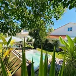 Evasion Tropicale - Artiste Bali & Jacuzzi 