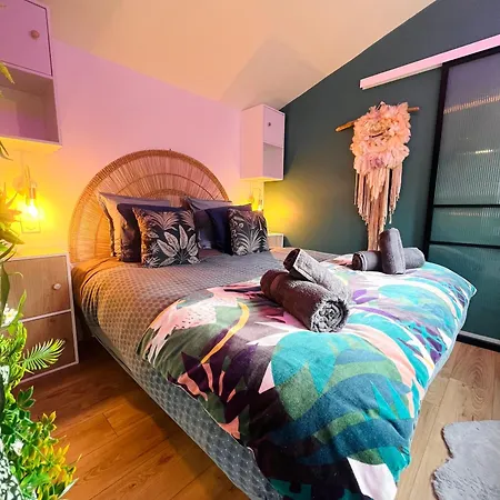évasion Tropicale - Artiste Bali&jacuzzi Pour Le Avec Baignoire Séjour chez l'habitant Mérignac