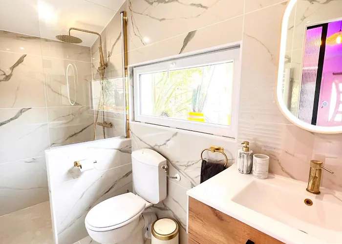 Habitación en casa particular évasion Tropicale - Artiste Bali&jacuzzi Pour Le Avec Baignoire *